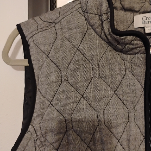Croft & Barrow Quilted Woven Lined Vest,v2X - Picture 8 of 11